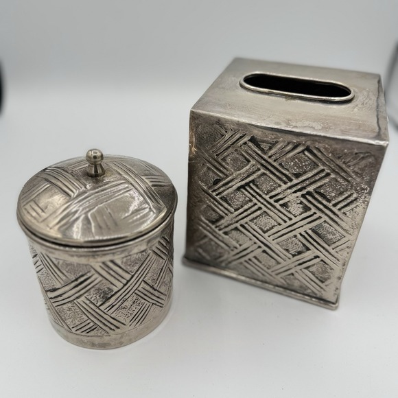 The Unbranded Brand Other - Silver Tone Bathroom Accessory Set Tissue Cover Canister Jar Basketweave Decor